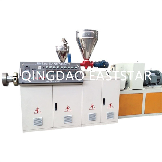 Peralatan extruder lembaran pvc tegar